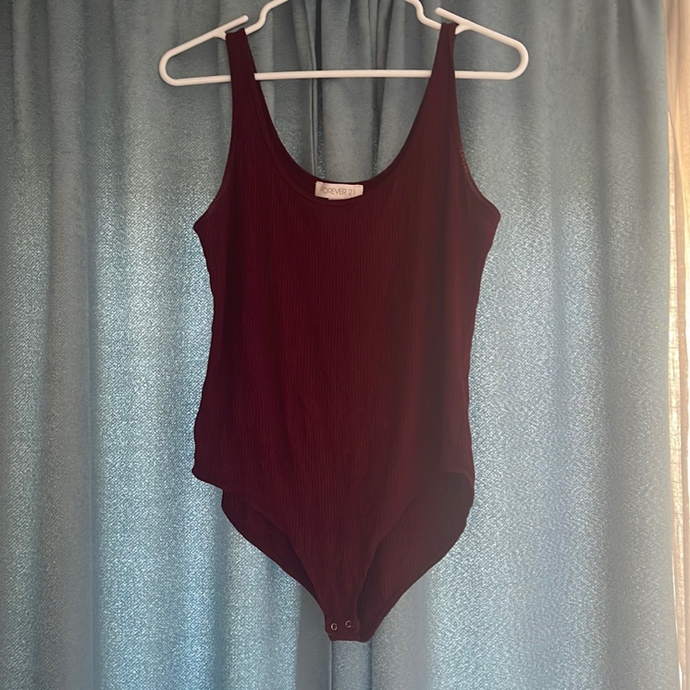2/$12🎉Forever 21 Ribbed Tank Bodysuit